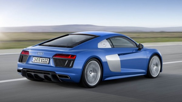 audi_r8_2_medium