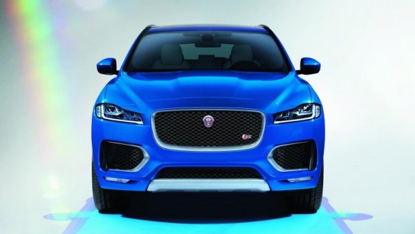 jaguar_fpace_14_medium