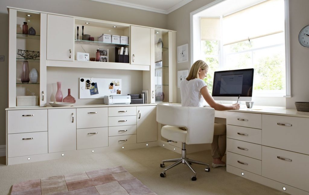 custom-cabinets-houston-home-office-desks-modern