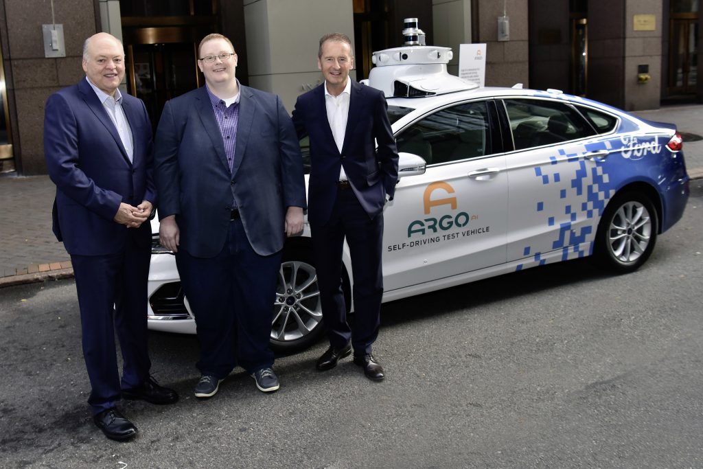 F.l.t.r.: Volkswagen CEO Dr. Herbert Diess, Argo AI CEO Bryan Salesky and Ford President and CEO Jim Hackett.